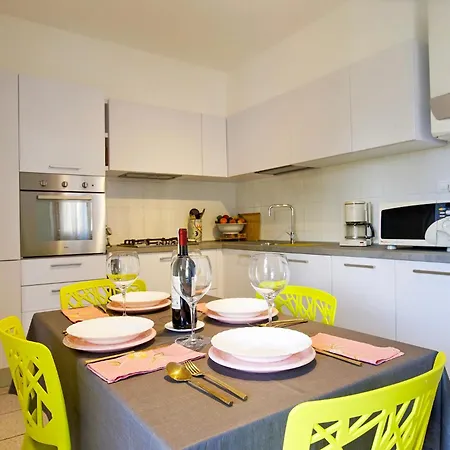 Apartment Piazzale Italia *